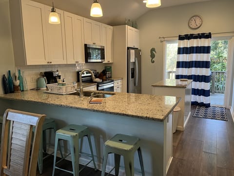 Plenty of counter space 