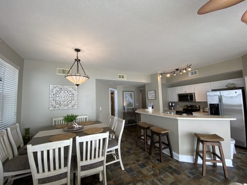 Fully equipped kitchen!