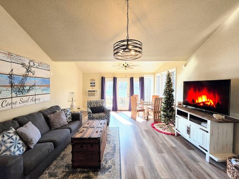 Open concept Living / Kitchen