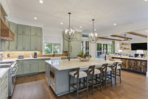 Fully Equipped Chef's Kitchen - Second Floor