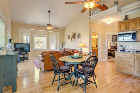 Dining Table | Dishware & Flatware Provided