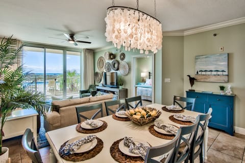 Welcome to the Octopus Garden! Your new Gulf front home away from home!