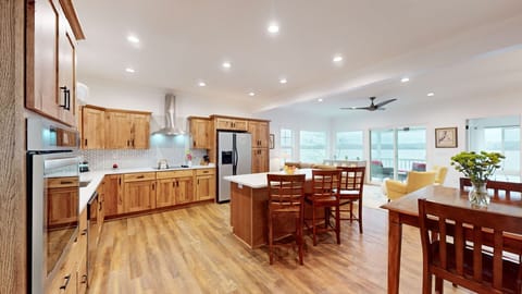 Spacious and fully stocked kitchen. Open floorplan to bring everyone together 