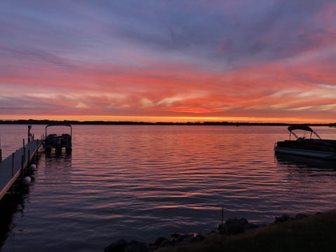 Sunset view from cabin next door.  So pretty!!