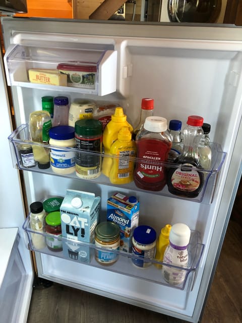 Basic condiments provided. Contact owner for special requests.