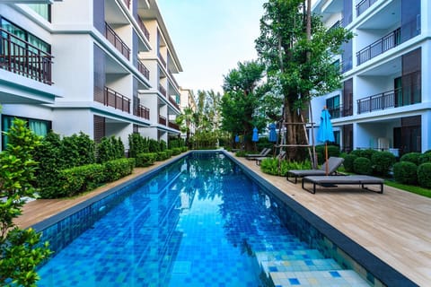 Direct pool access 2br apartment @The Title, Rawai (2072)
