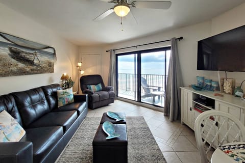 Wow! Check out the ocean views!