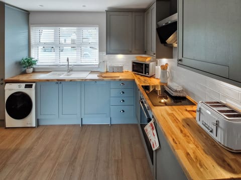 Kitchen | Ar Deireadh, Tayvallich