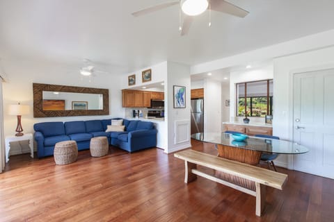 Spacious living and dining area