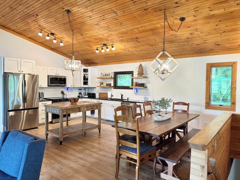 Enjoy making meals here! New appliances!