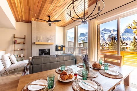 Stunning living room with plenty of space for your family and friends