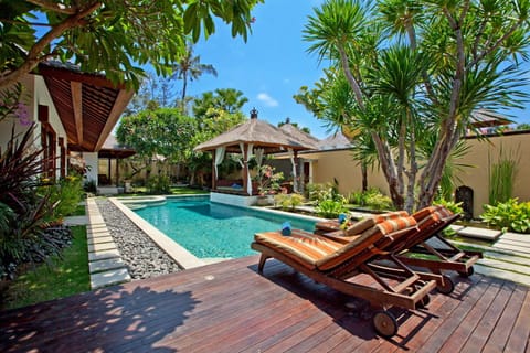 Villa Seriska Satu, Sanur Pool deck