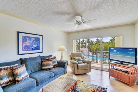 Living Room with large flat screen TV. Recent new furniture.