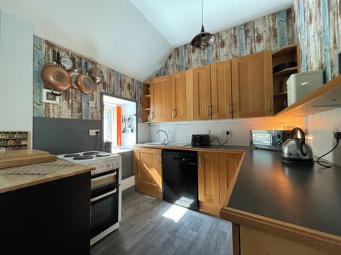 Kitchen | Sheena&rsquo;s But&rsquo;n&rsquo;Ben, Corran, near Arnisdale