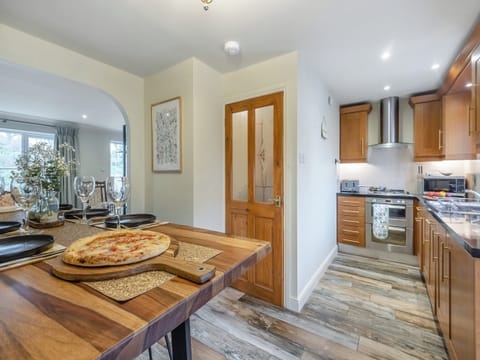 Kitchen/diner | Bowness Retreat, Bowness-On-Windermere