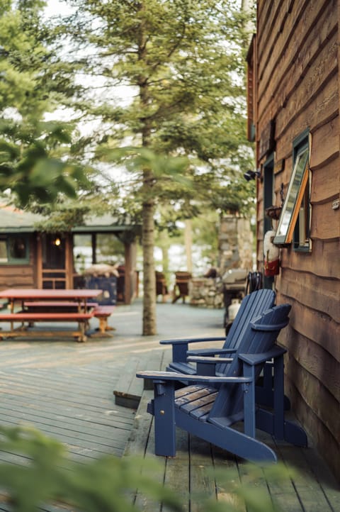 Expansive deck connecting main cabin and "love shack" cabin