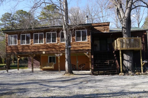 Enjoy River views and Unique Porch