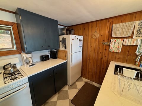 another kicthen view