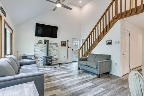 Lackawaxen Vacation Rental | 3BR | 1BA | 2,700 Sq Ft | 2 Stories