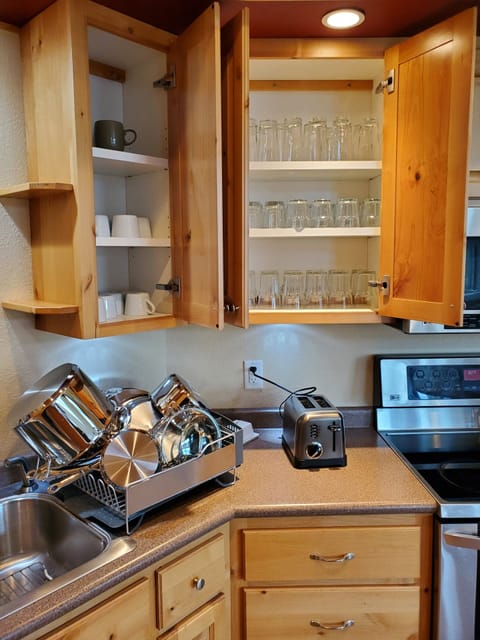 Plenty of glassware.