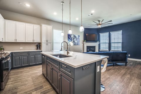Kitchen with large kitchen island