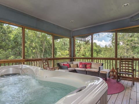 Hot Tub | Sunroom