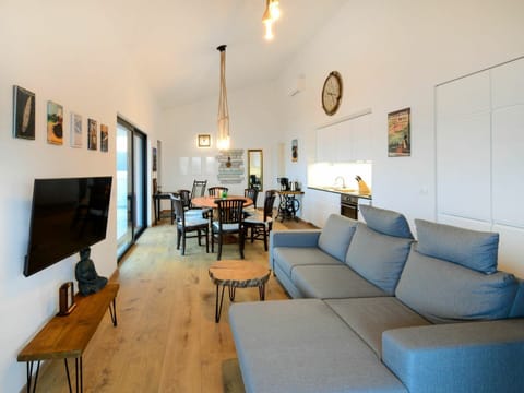 Picture Frame, Furniture, Table, Couch, Building, Interior Design, Architecture, Living Room, Clock, Wall