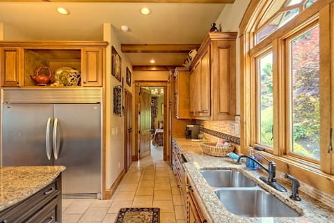Well appointed kitchen with views, even while you prepare dinner!