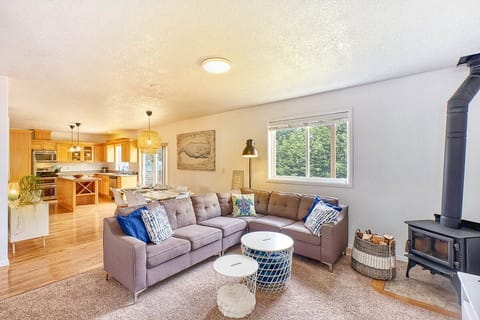 Open floor plan for the main living space leads to dining area and kitchen