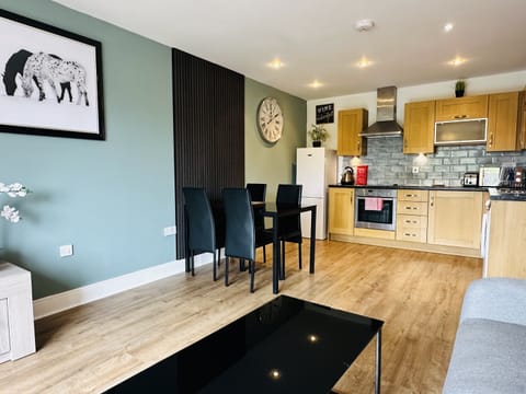 Living Room / Lounge