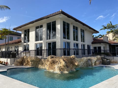 Wraparound pool with 2 waterfalls!