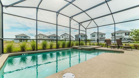 Beautiful 6 bed 5 bath villa located in Storey Lake Resort