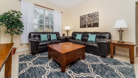 This condo has a total of 3 bedrooms.