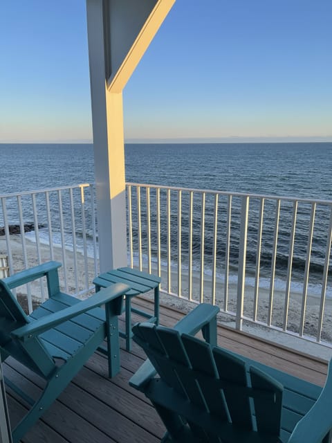 Balcony off kitchen facing ocean