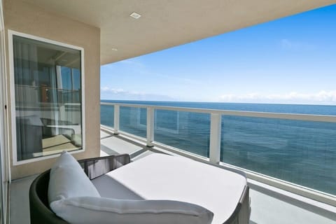 Pour a glass of wine and let the waves do the rest.