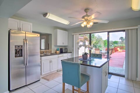 Kitchen | Fully Equipped