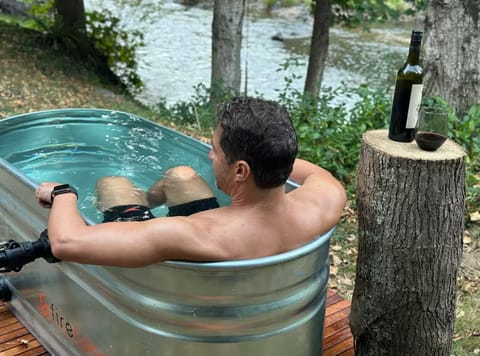 Hot tub and Sauna