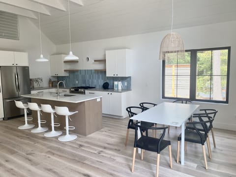 Kitchen/dining/living room - Kitchen/dining/living room