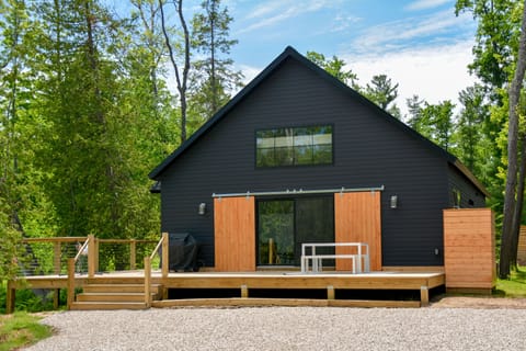 Large L-shaped deck - Large L-shaped deck