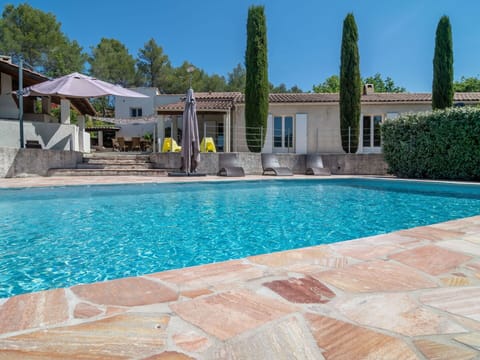 Water, Sky, Plant, Swimming Pool, Azure, Building, Body Of Water, Chair, Leisure, Tree