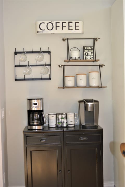 Lake Point Inn House in Northport