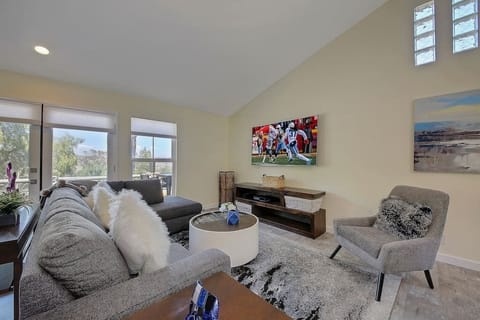 Spacious living room with Queen pullout sofabed, 73" 4k TV, Xbox with GamePass (over 100 top games for free), YouTubeTV, Netflix, Amazon Prime Video and more.