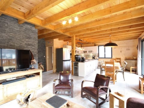 Splendid 5-bedroom chalet with terrace, garage, and wifi in Mont-Dore Chalet in Auvergne-Rhône-Alpes