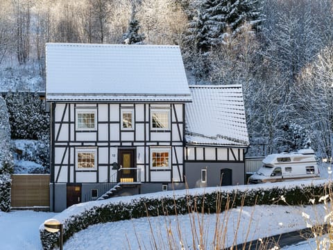 Holiday Home Exterior [winter]
