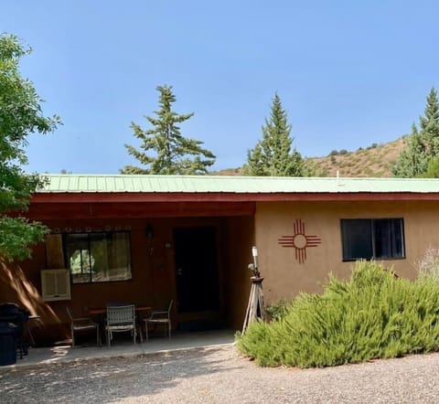 Private front patio with table and chairs. Propane BBQ grill (and tank) provided for your use.