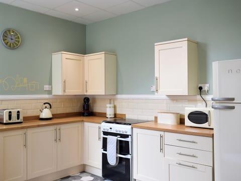 Kitchen | Bede&rsquo;s Rest, Amble, Morpeth