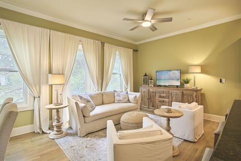 21-Thirty-Blu-10-Living