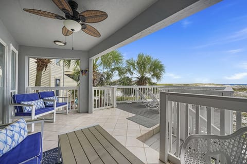 Dolphin Cove - Holiday Isle - Back Patio & Gulf View