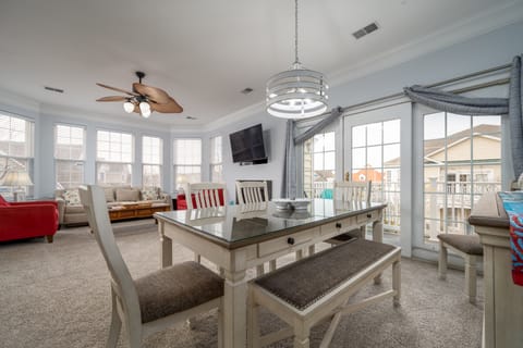 Open Floor Plan - Dining area and Living Room