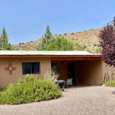 Private front patio with table and chairs. Propane BBQ grill (and tank) provided for your use.